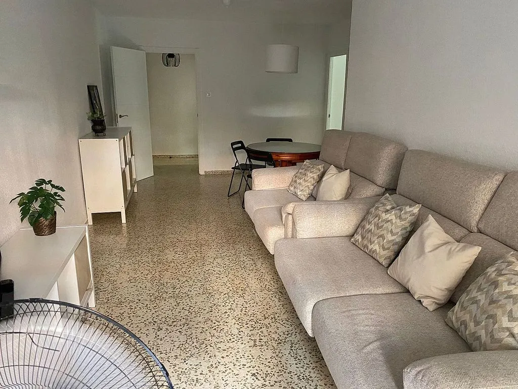 Séjour - Student Flat with Terrace in Camino de Ronda