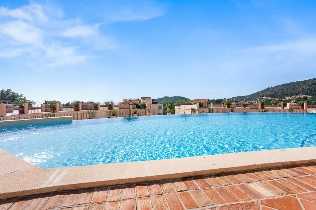 Piscine - Luxury Flat with Private Garden in Calvià