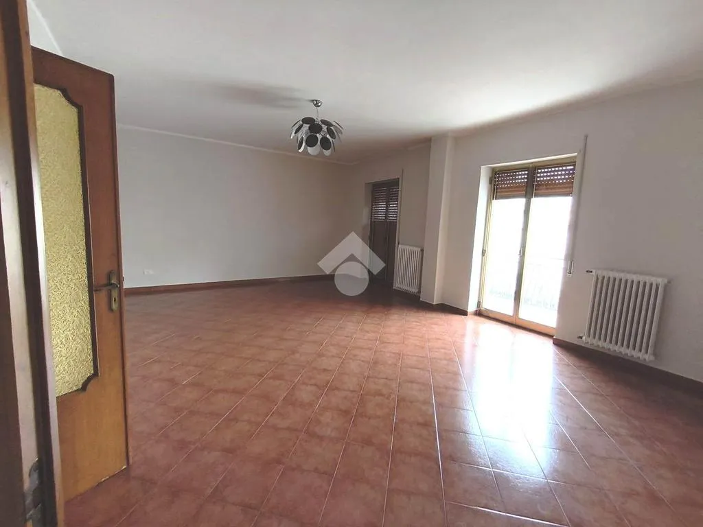 Séjour - Spacious Apartment with Lift in Castrovillari
