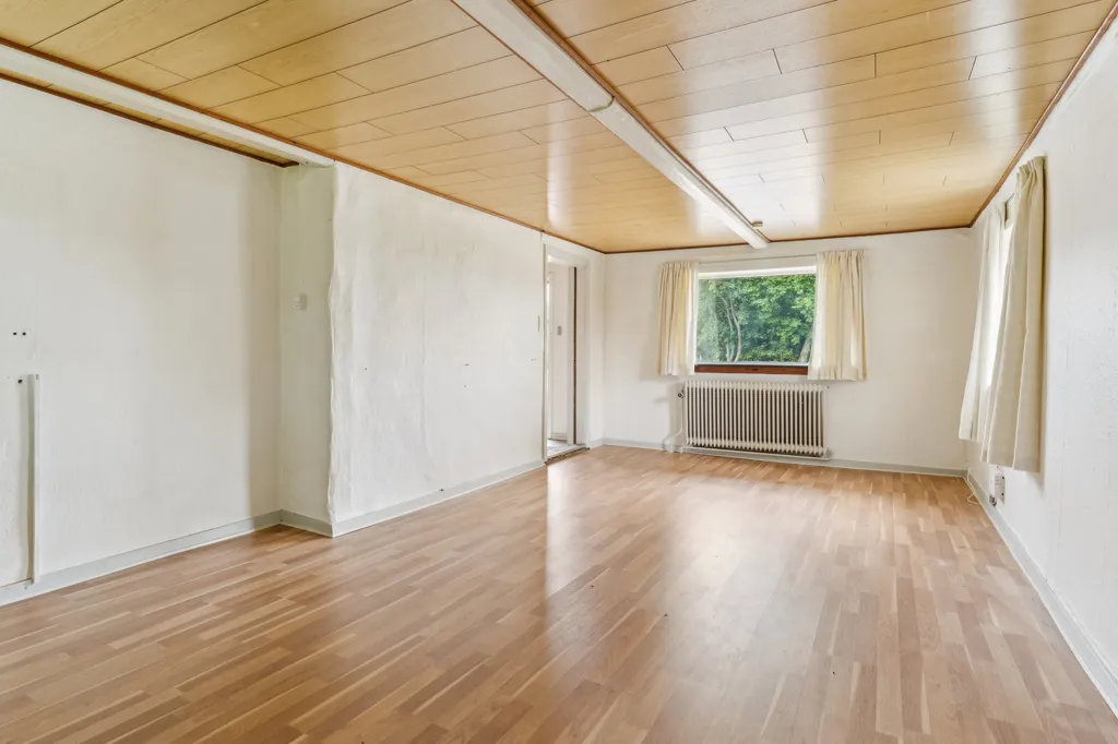 other_room