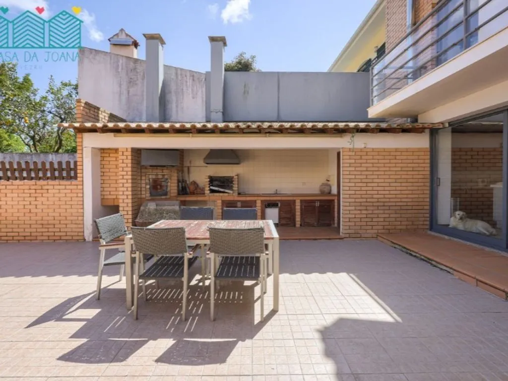Terrasse - Luxury Villa with Pool in Aveiro