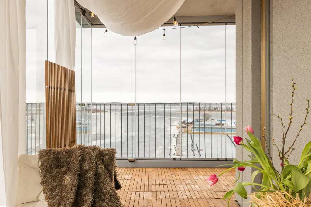 Balcone - Apartment with Vessel View in Karlstad