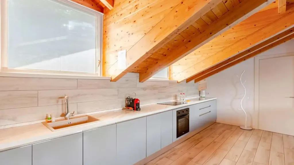 Cuisine - Mansard Apartment with Lake View in Menaggio