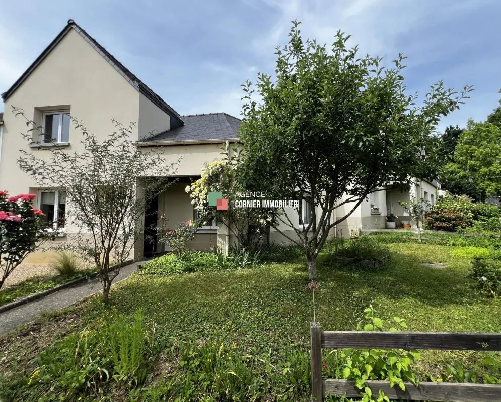 Extérieur - Maison Mitoyenne avec Terrasse Sud-Ouest à Acigné