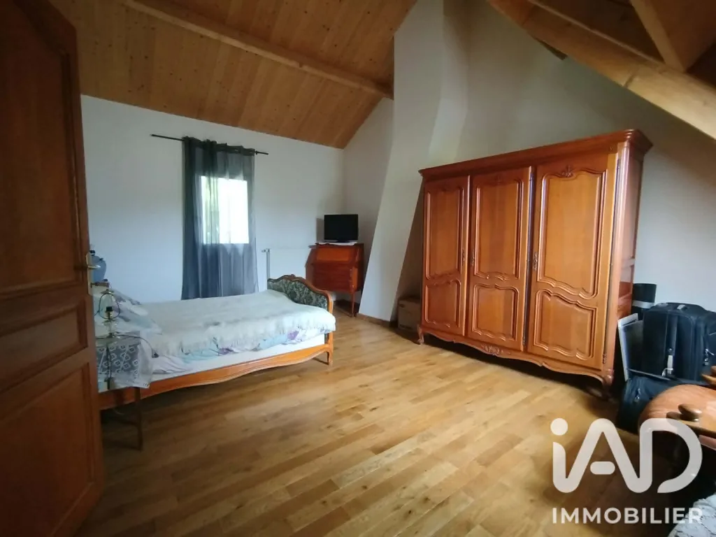 Chambres - Maison de Plain-Pied avec Studio à Beaumont-le-Roger