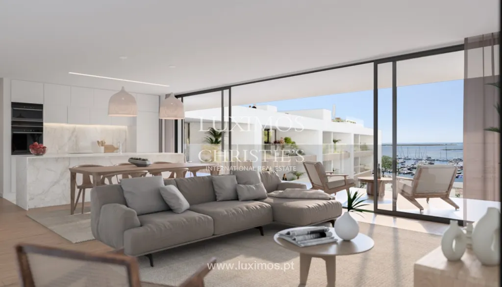 Seafront Apartment with Pool in Olhão