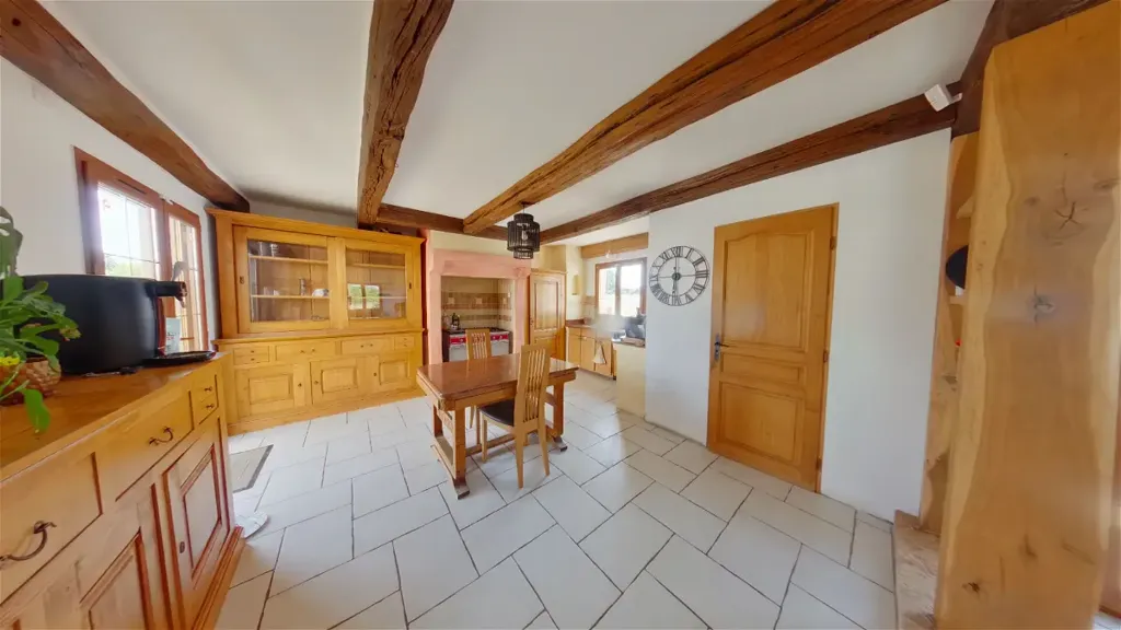 Maison 7 pièces à Antigny