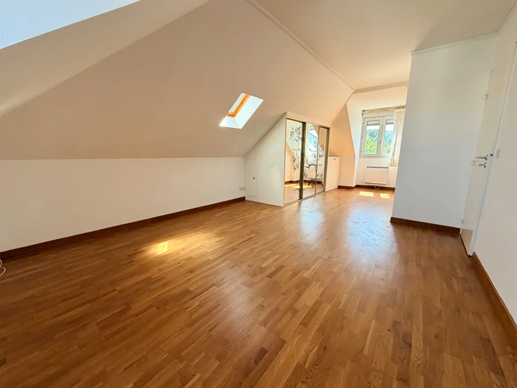 Toad - Duplex Flat with Balcony in Nanterre