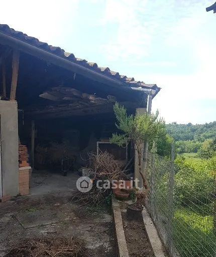 Aed - Rustic Farmhouse with Balcony in Castell'Alfero