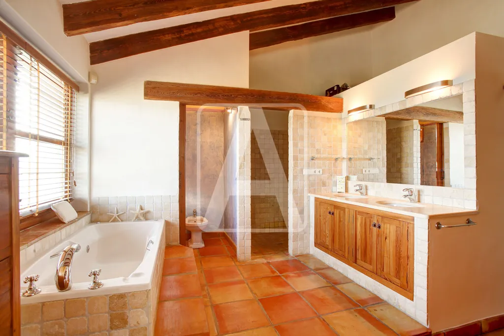 Vannitoad - Luxury Farmhouse with Pool in Moraira
