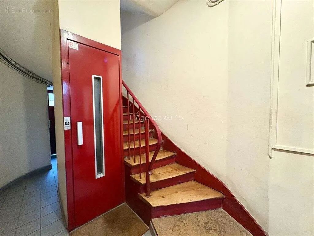 Toad - Studio with Lift in Dupleix, Paris