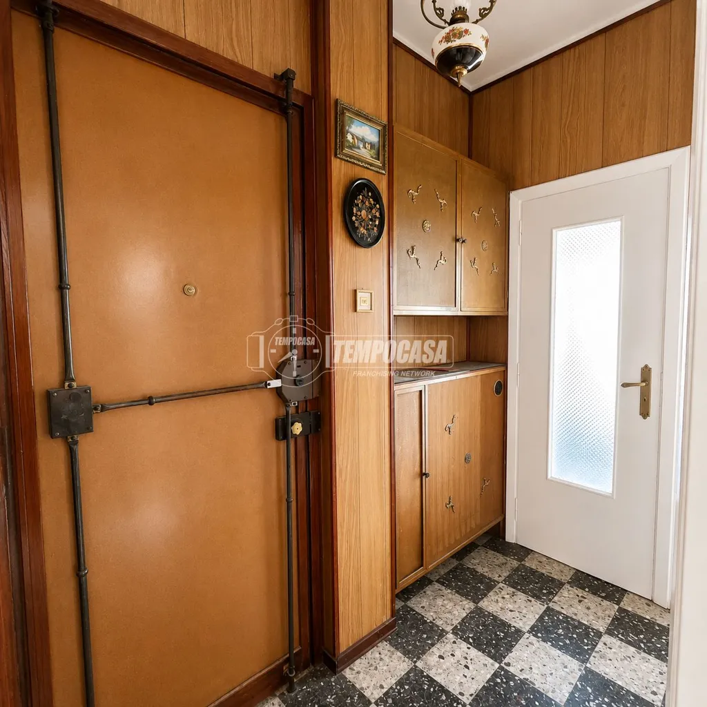 Esik - Apartment with Panoramic Terrace in Turin