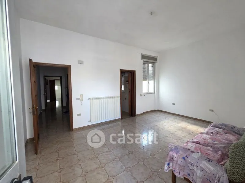 Elutuba - Three-Bedroom Flat with Balcony in Monteiasi