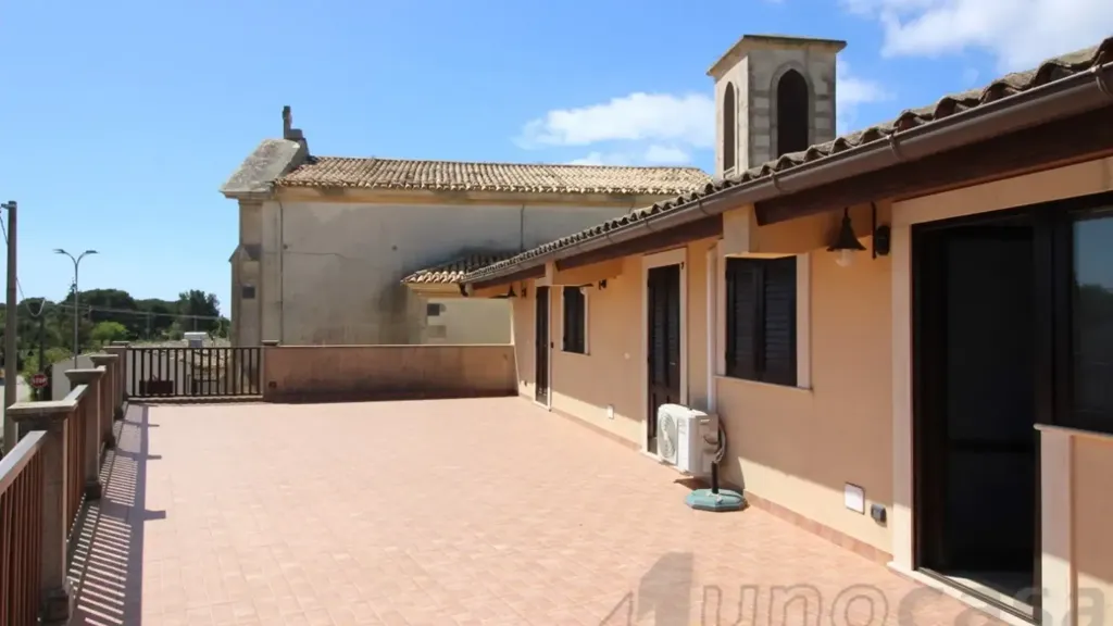 Terrace - Rustic Country House with Solarium in Noto