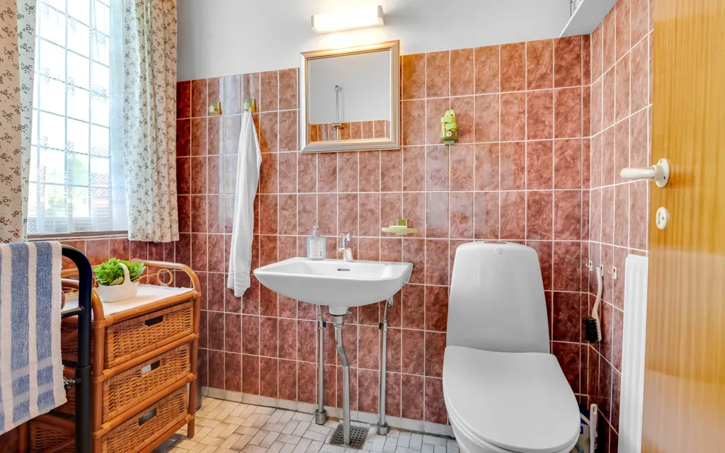 Salles de bain - 1951 Villa with Garden in Holstebro