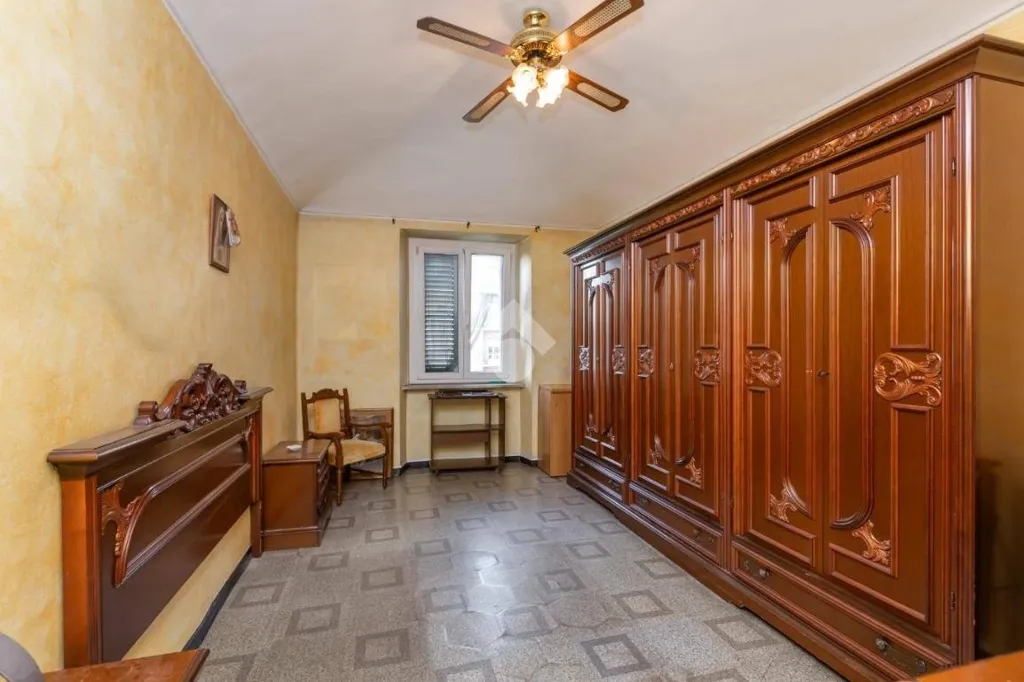 Bedrooms - Trilocale with Balcony in Torino