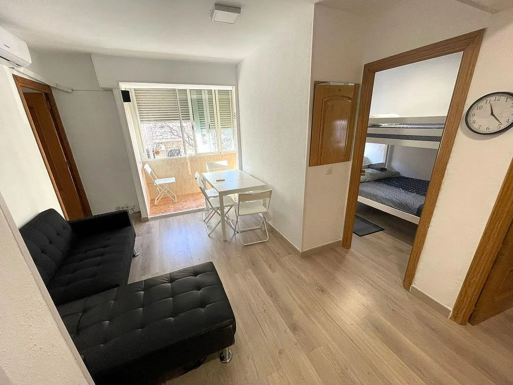 Chambres - 3-Bedroom Flat with Terrace in Carabanchel