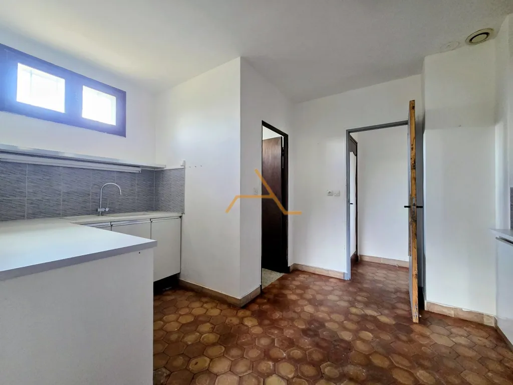 Kitchen - Villa with Pool in Tulette, Drôme Provençale