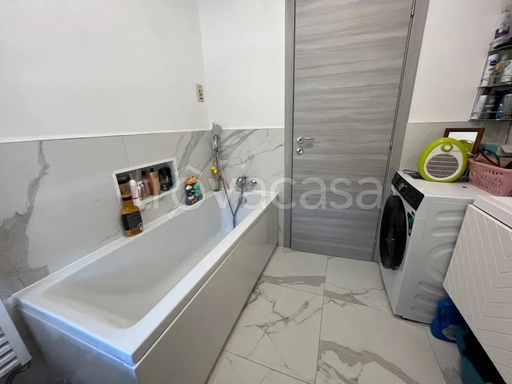 Bagni - Rustic Attico with Balcony in Chiusa di Pesio