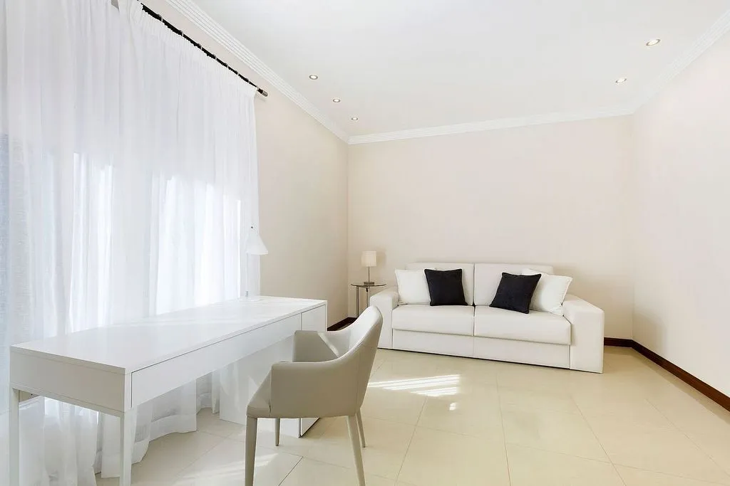 Elutuba - Chalet with Pool and Terrace in Sotogrande