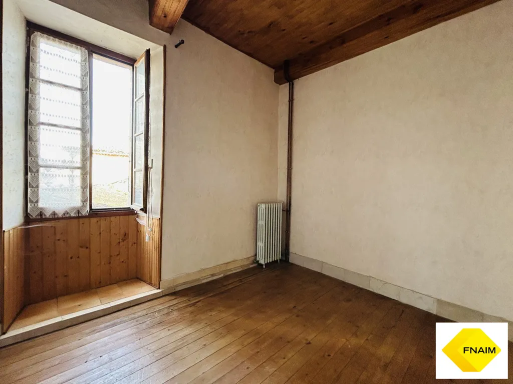 Stanze - Three-Level House with Garden in Hautefage-La-Tour
