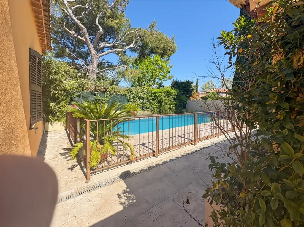 Pool - Character Provençal House with Pool in Château-Gombert