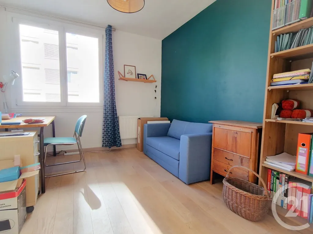 Elutuba - T3 Apartment with Balcony in Grenoble Centre