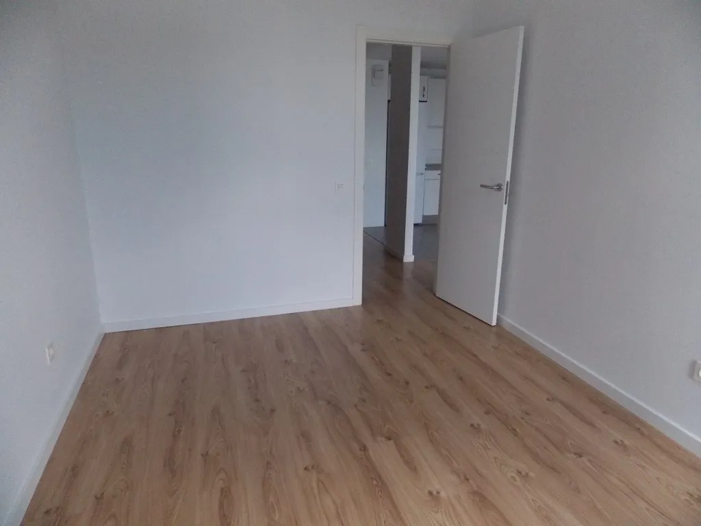 Toad - New Flat with Parking in Logroño