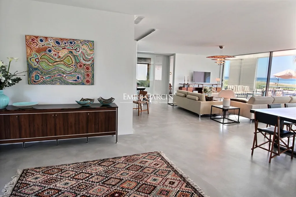 living_room