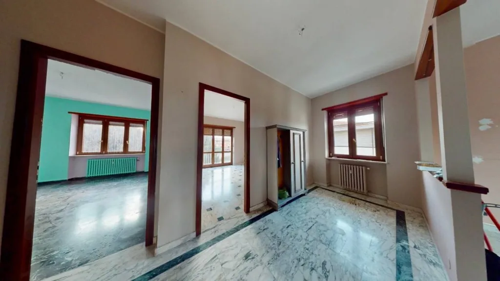 hallway_entrance