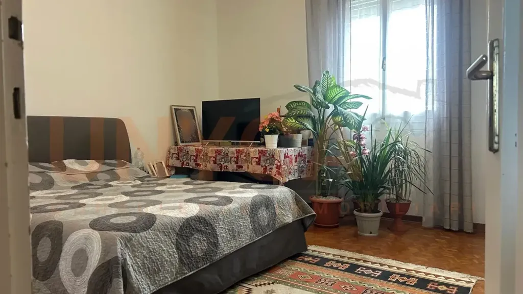 Magamistoad - 3-Bedroom Apartment with Balcony in Padua