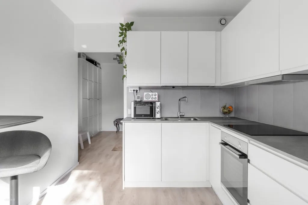 Köök - Renovated Flat with Balcony in Turku