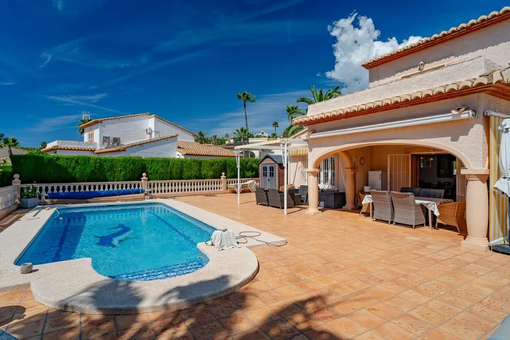 Piscine - Villa with Pool and Terrace in Calpe