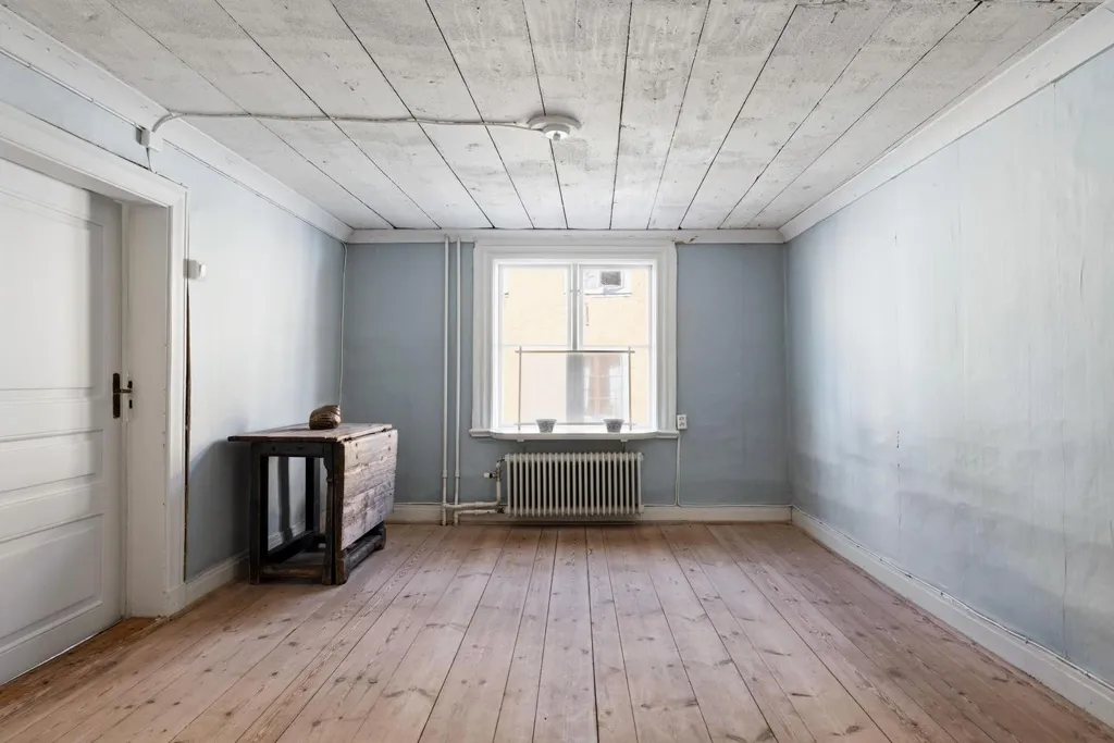 Pièces - Villa with Fjärrvärme in Mariestad