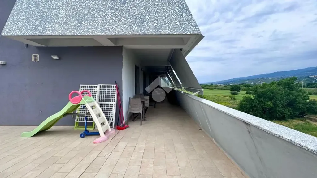 Balcon - Panoramic Penthouse with Terrace in Commenda, Rende