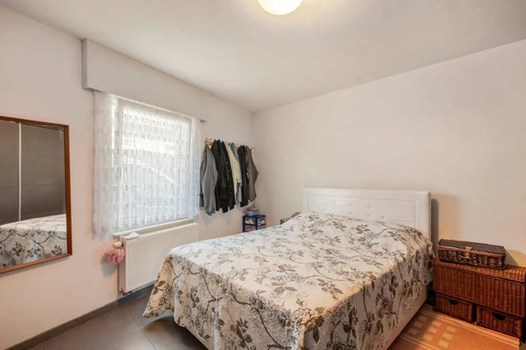 Magamistoad - Spacious Apartment with Garden in Mol