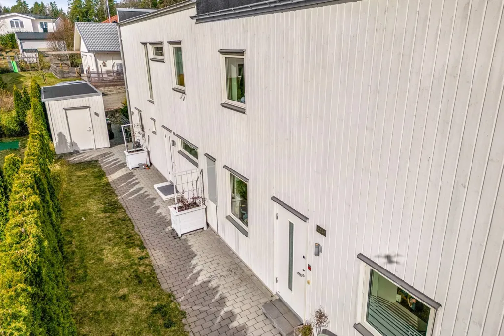 Vista aerea - Two-Storey Apartment with Panoramic Views in Glömsta