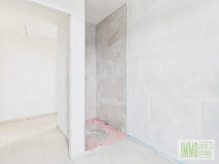 Pièces - Appartement à Libramont-Chevigny