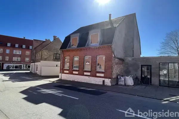 Välivaade - Renovation Project Villa in Frederikshavn