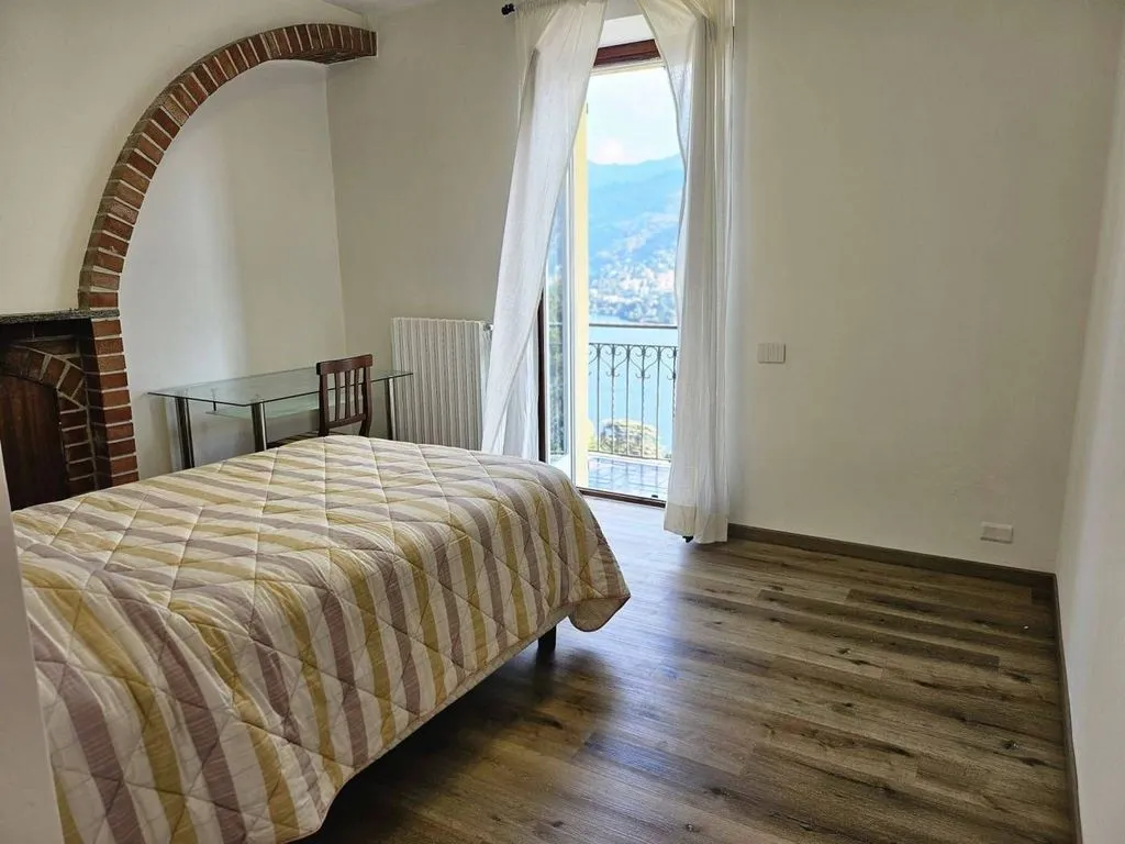 Chambres - Luxury Lake View Apartment in Moltrasio