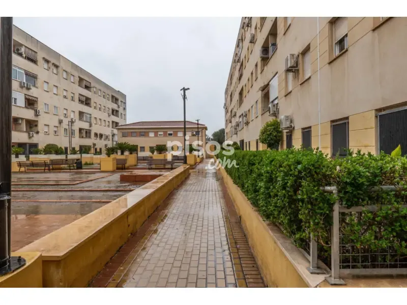 Aed - Duplex with Garage in Alcalá la Real, Granada