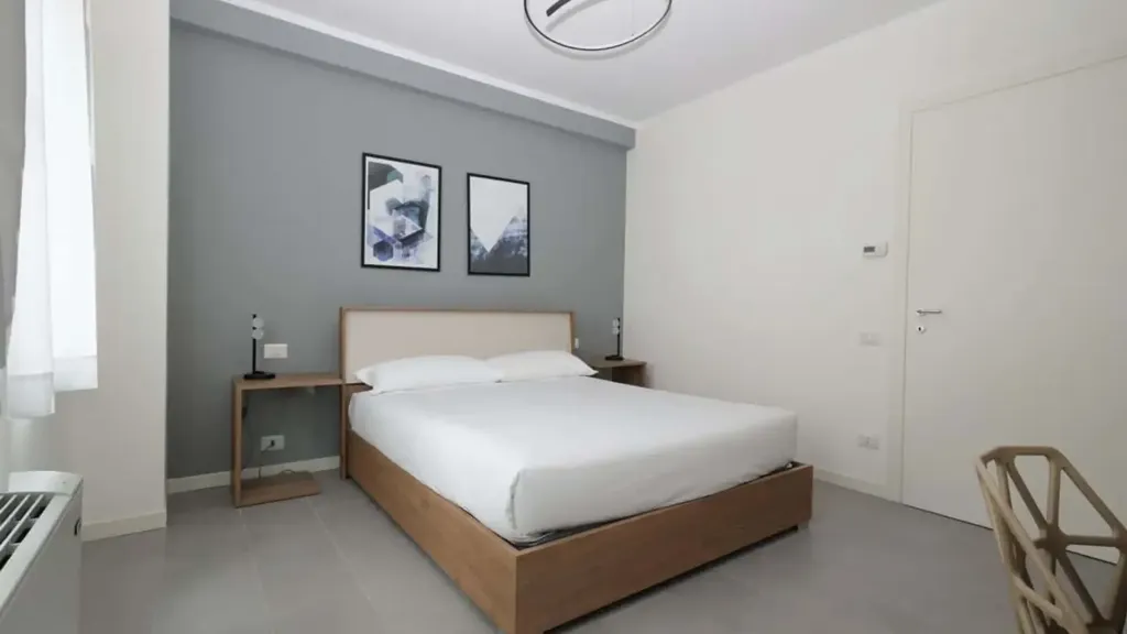 Chambres - Armed Studio with Balcony in Milan