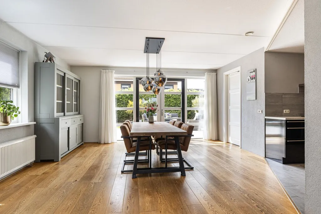 Sala da pranzo - Luxury Detached House with Garden in Dokkum