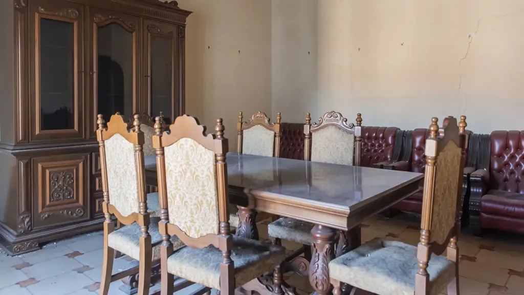 Söögituba - Bright Two-Bedroom Apartment in Naples