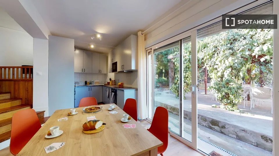 Söögituba - Room in Shared Accommodation, Bords-de-Marne, Paris