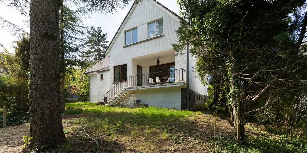 Välivaade - Fully Renovated House with Garden in Ukkel