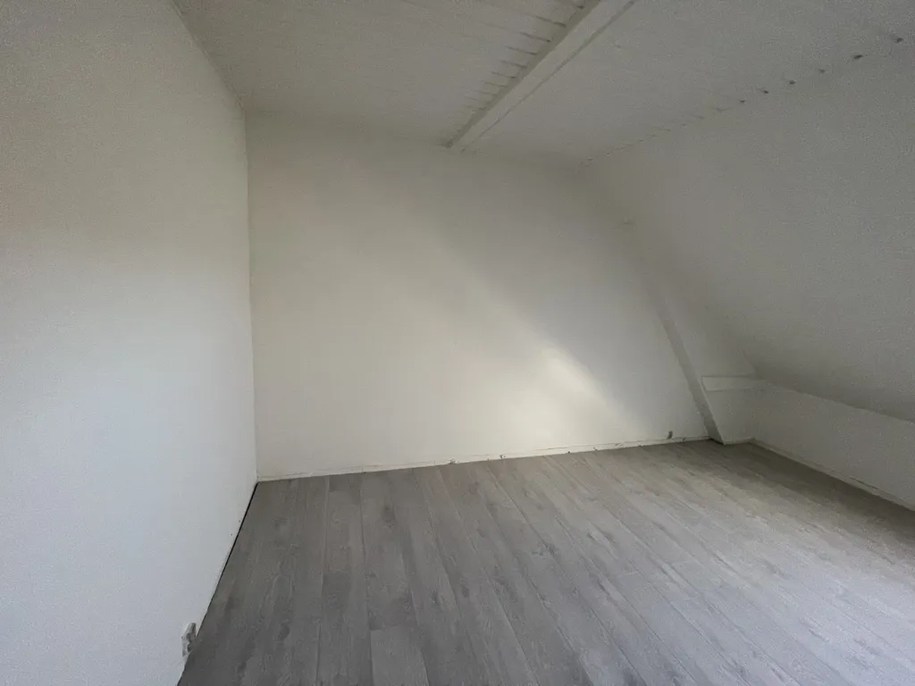 Rooms - Renovated House with Garden in Rødby