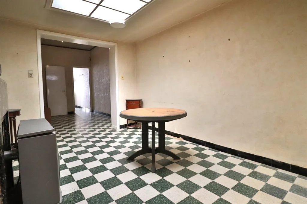 Pièces - Maison à Rafraîchir avec Jardin à Kortrijk