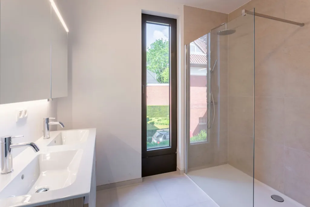Salles de bain - Appartement Neuf avec Terrasse à Schilde