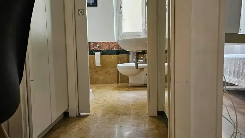 Bagni - Bilocale with Ascender near Ponte Vecchio, Florence
